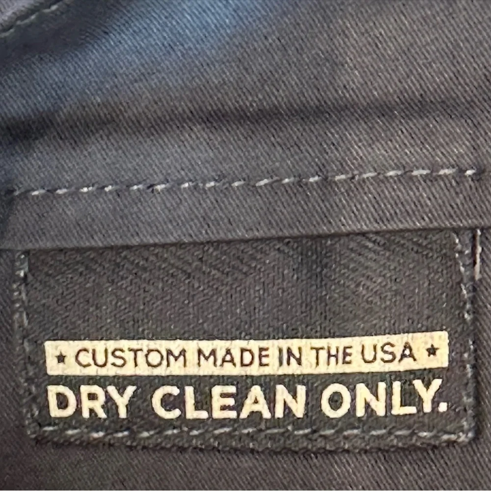 Professional Athletes Blue Delta Made USA Blue Pants
Blue- See Measurements - Picture 2 of 3
